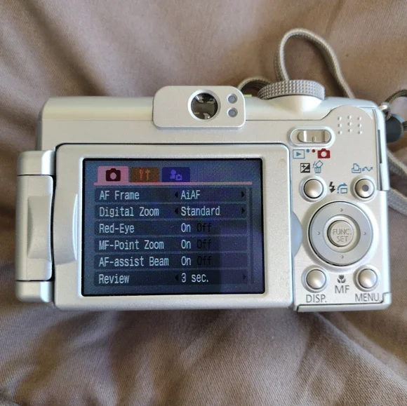 Canon PowerShot A630 Camera - Picture 9 of 16